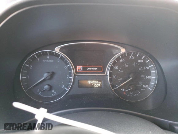 2015 Nissan Pathfinder SV with VIN 5N1AR2MMXFC657328, listed as a Copart auction lot 85282204 with 194,056 mi miles and Clean title. Bid and sale history available at DreamBid. Image 9.