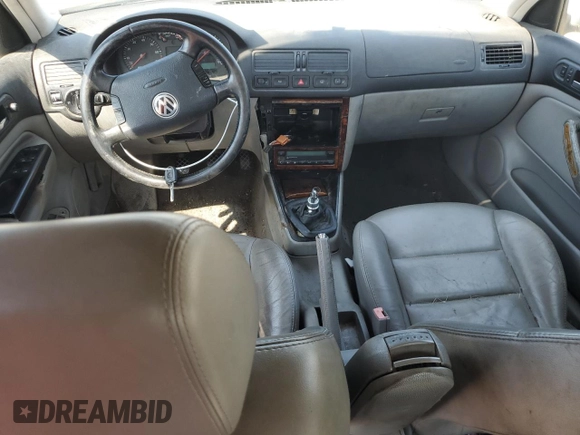 2001 Volkswagen Jetta с VIN 3VWTG69M41M180161, выставлен на аукционе Copart как лот 68853994 с пробегом Не указан миль и Списание • Salvage title. История ставок и продаж доступна на DreamBid. Изображение 8.