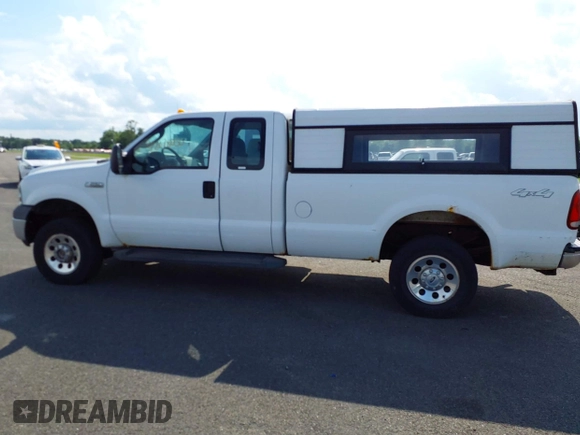 2006 Ford F-250 XL z VIN 1FTSX21526EC48594, wystawiony jako IAAI lot #42678050 z przebiegiem 45 547 mil mil oraz . Historia ofert i sprzedaży dostępna na DreamBid. Obrazek 14.