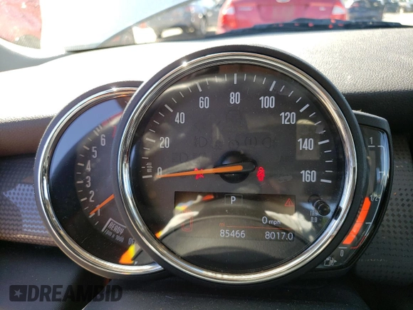 2018 MINI Hardtop Cooper with VIN WMWXP5C57J3C65416, listed as a Copart auction lot 47588405 with 85,466 mi miles and Salvage title. Bid and sale history available at DreamBid. Image 9.