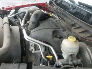 2013 Ram 1500 Express z VIN 1C6RR7KT8DS725232, wystawiony jako IAAI lot #41524048 z przebiegiem 171 714 mil mil oraz . Historia ofert i sprzedaży dostępna na DreamBid. Obrazek 21.