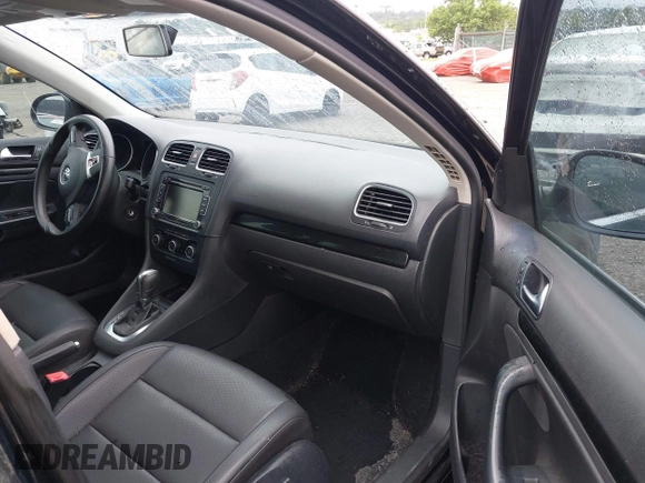 2012 Volkswagen Jetta TDI w/Sunroof & Nav with VIN 3VWPL7AJ2CM634950, listed as a IAAI auction lot 42445319 with 111,436 mi miles and . Bid and sale history available at DreamBid. Image 5.
