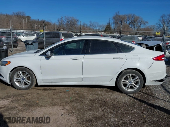 2018 Ford Fusion SE with VIN 3FA6P0H75JR171339, listed as a IAAI auction lot 41445890 with 76,731 mi miles. Bid and sale history available at carsss.com. Image 14.