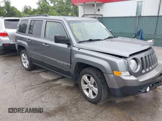 2012 Jeep Patriot Latitude с VIN 1C4NJRFB2CD599951, выставлен на аукционе IAAI как лот 42453934 с пробегом 182 366 миль миль и . История ставок и продаж доступна на DreamBid. Изображение 1.
