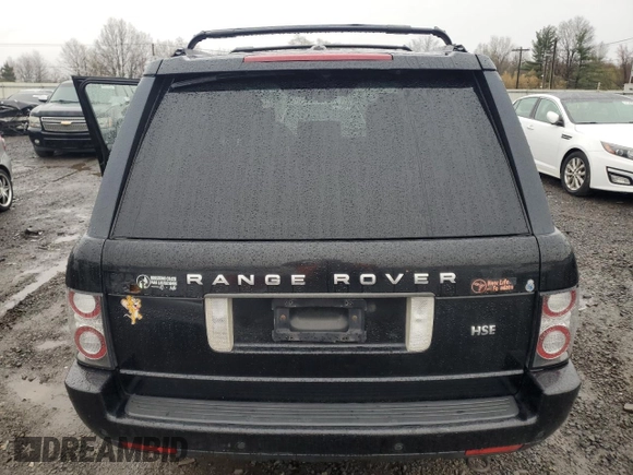 2011 Land Rover Range Rover HSE z VIN SALME1D4XBA355706, wystawiony jako Copart lot #52011145 z przebiegiem 169 095 mil mil oraz Czysty tytuł • Clean title. Historia ofert i sprzedaży dostępna na DreamBid. Obrazek 6.