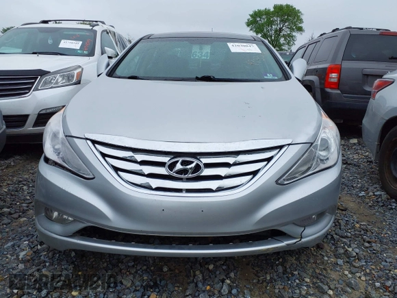 2013 Hyundai Sonata Limited with VIN 5NPEC4AC0DH732425, listed as a IAAI auction lot 42030047 with 109,241 mi miles and . Bid and sale history available at DreamBid. Image 6.