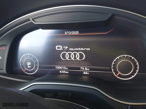 2018 Audi Q7 Premium Plus with VIN WA1LAAF73JD015035, listed as a IAAI auction lot 41782603 with 100,610 mi miles. Bid and sale history available at carsss.com. Image 7.