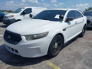 2015 Ford Police Interceptor с VIN 1FAHP2L82FG129083, выставлен на аукционе IAAI как лот 41973234 с пробегом 92 800 миль миль и . История ставок и продаж доступна на DreamBid. Изображение 17.