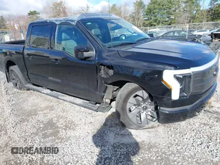 2023 Ford F-150 Lightning Pro с VIN 1FTVW1EV5PWG34863, выставлен на аукционе IAAI как лот 41995387 с пробегом 15 701 миль миль и . История ставок и продаж доступна на DreamBid. Изображение 1.