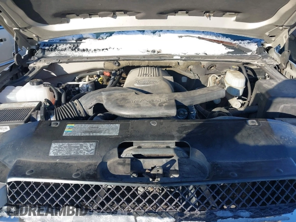 2004 Chevrolet Avalanche z VIN 3GNEK12T84G114477, wystawiony jako IAAI lot #41414239 z przebiegiem 241 844 mil mil oraz . Historia ofert i sprzedaży dostępna na DreamBid. Obrazek 10.