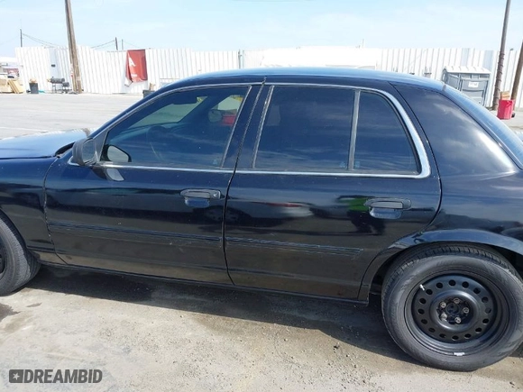 2011 Ford Police Interceptor with VIN 2FABP7BV1BX127999, listed as a IAAI auction lot 42024928 with 1 mi miles. Bid and sale history available at carsss.com. Image 14.