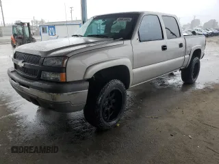 2005 Chevrolet Silverado 1500 LT with VIN 2GCEK13T251104643, listed as a Copart auction lot 48961945 with 241,862 mi miles and Salvage Title. Bid and sale history available at DreamBid. Image 1.