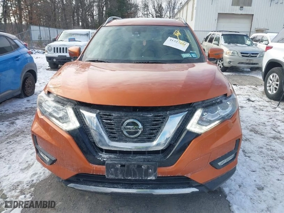2019 Nissan Rogue S with VIN 5N1AT2MV1KC740411, listed as a IAAI auction lot 41327201 with 137,549 mi miles. Bid and sale history available at carsss.com. Image 12.