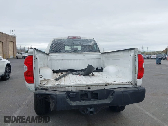2015 Toyota Tundra SR с VIN 5TFRM5F11FX092437, выставлен на аукционе IAAI как лот 37873233 с пробегом 121 920 миль миль и . История ставок и продаж доступна на DreamBid. Изображение 16.