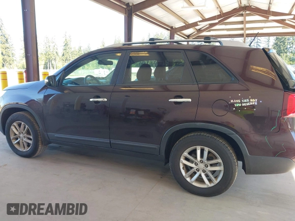 2014 Kia Sorento LX with VIN 5XYKT4A61EG435606, listed as a IAAI auction lot 42075423 with 112,474 mi miles and . Bid and sale history available at DreamBid. Image 14.