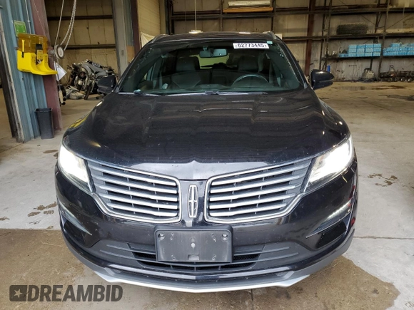 2016 Lincoln MKC Select z VIN 5LMCJ2D9XGUJ31639, wystawiony jako Copart lot #62773445 z przebiegiem 75 461 mil mil oraz Szkoda całkowita • Salvage title. Historia ofert i sprzedaży dostępna na DreamBid. Obrazek 5.