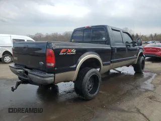 2005 Ford F-350 XL with VIN 1FTWW31P05EC09657, listed as a Copart auction lot 51969665 with 158,206 mi miles and Salvage Title. Bid and sale history available at DreamBid. Image 3.
