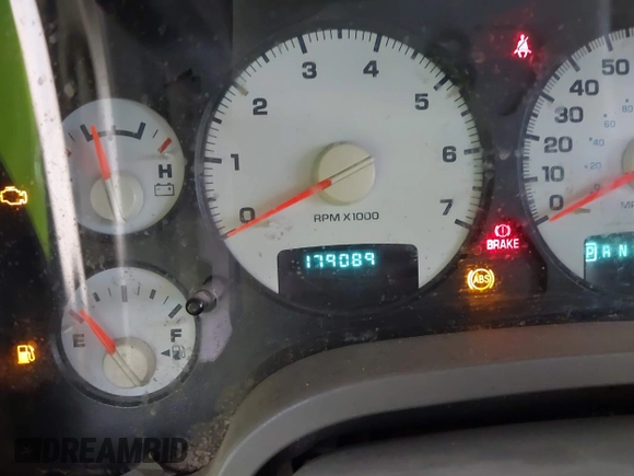 2002 Dodge 1500 z VIN 3D7HA18N32G165731, wystawiony jako IAAI lot #42074127 z przebiegiem 179 089 mil mil oraz . Historia ofert i sprzedaży dostępna na DreamBid. Obrazek 7.