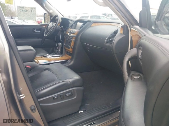 2014 Infiniti QX80 with VIN JN8AZ2NF0E9554505, listed as a IAAI auction lot 41528486 with 146,311 mi miles. Bid and sale history available at carsss.com. Image 5.
