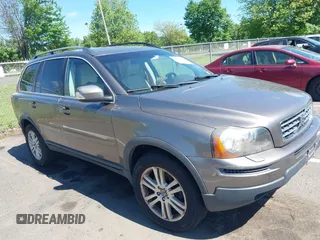 2010 Volvo XC90 I6 с VIN YV4982CZ3A1545799, выставлен на аукционе IAAI как лот 42298055 с пробегом 160 859 миль миль и . История ставок и продаж доступна на DreamBid. Изображение 1.