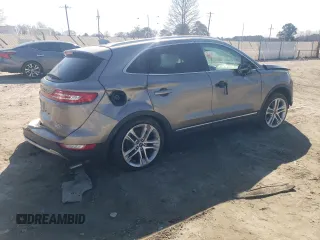 2016 Lincoln MKC Reserve with VIN 5LMCJ3D98GUJ21407, listed as a Copart auction lot 46851895 with 51,133 mi miles and Salvage title. Bid and sale history available at DreamBid. Image 3.