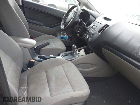 2015 Kia Forte LX with VIN KNAFK4A67F5307026, listed as a IAAI auction lot 41845331 with 163,865 mi miles. Bid and sale history available at carsss.com. Image 5.