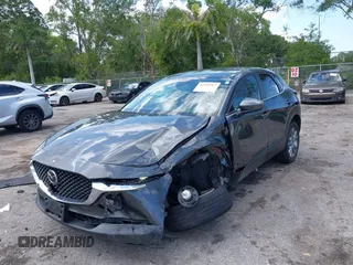 2022 Mazda CX-30 2.5 S Select Package with VIN 3MVDMBBL6NM454183, listed as a IAAI auction lot 41999967 with 18,424 mi miles. Bid and sale history available at carsss.com. Image 6.