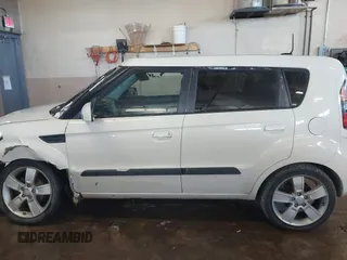 2010 Kia Soul + with VIN KNDJT2A2XA7046354, listed as a IAAI auction lot 41310311 with 127,938 mi miles and . Bid and sale history available at DreamBid. Image 14.