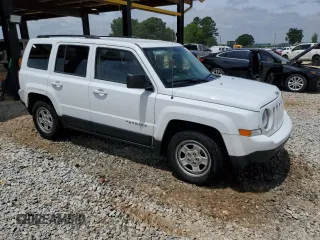 2016 Jeep Patriot Sport z VIN 1C4NJPBA0GD621808, wystawiony jako Copart lot #56292375 z przebiegiem 134 310 mil mil oraz Szkoda całkowita • Salvage title. Historia ofert i sprzedaży dostępna na DreamBid. Obrazek 4.