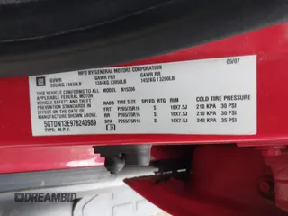 2007 Hummer H3 SUV with VIN 5GTDN13E978240989, listed as a IAAI auction lot 42169980 with 136,129 mi miles. Bid and sale history available at carsss.com. Image 9.