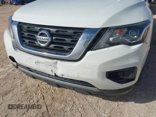 2017 Nissan Pathfinder Platinum with VIN 5N1DR2MM7HC673860, listed as a IAAI auction lot 41316250 with 124,117 mi miles and . Bid and sale history available at DreamBid. Image 18.