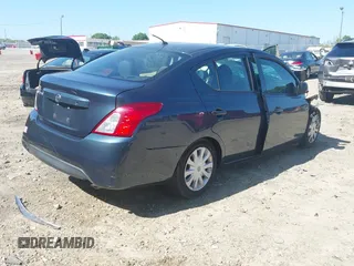 2015 Nissan Versa SV with VIN 3N1CN7APXFL813704, listed as a IAAI auction lot 42005624 with 170,690 mi miles. Bid and sale history available at carsss.com. Image 4.