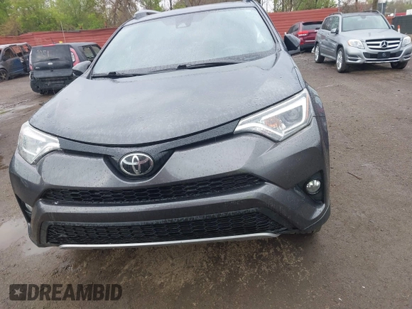 2017 Toyota RAV4 SE с VIN 2T3JFREV7HW669529, выставлен на аукционе IAAI как лот 42155284 с пробегом 64 272 миль миль и . История ставок и продаж доступна на DreamBid. Изображение 12.