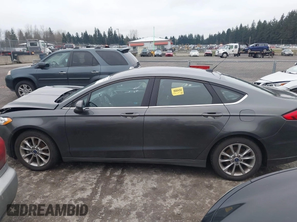 2017 Ford Fusion SE with VIN 3FA6P0H78HR259330, listed as a IAAI auction lot 41257890 with 63,360 mi miles. Bid and sale history available at carsss.com. Image 14.