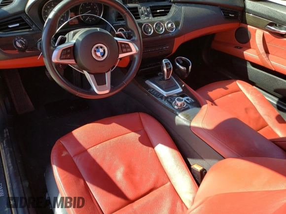 2015 BMW Z4 sDrive28i with VIN WBALL5C55FP557752, listed as a Copart auction lot 47733293 with 48,882 mi miles. Bid and sale history available at carsss.com. Image 8.