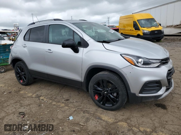 2020 Chevrolet Trax LT with VIN 3GNCJPSB1LL297425, listed as a Copart auction lot 58816265 with 41,617 mi miles and Salvage title. Bid and sale history available at DreamBid. Image 4.