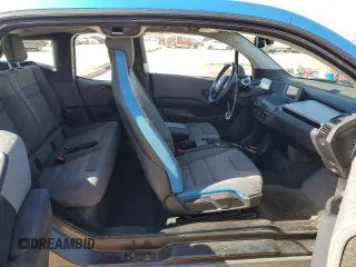2017 BMW i3 z VIN WBY1Z8C51HV889534, wystawiony jako Copart lot #41925985 z przebiegiem 35 229 mil mil oraz Szkoda całkowita • Salvage title. Historia ofert i sprzedaży dostępna na DreamBid. Obrazek 11.
