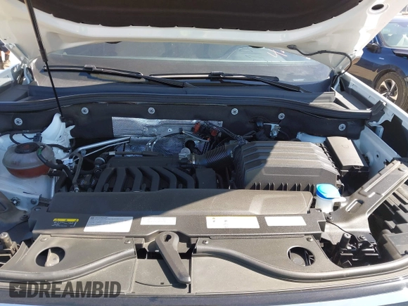 2021 Volkswagen Atlas SE with VIN 1V2HE2CA2MC209716, listed as a IAAI auction lot 42710825 with 29,484 mi miles and . Bid and sale history available at DreamBid. Image 10.
