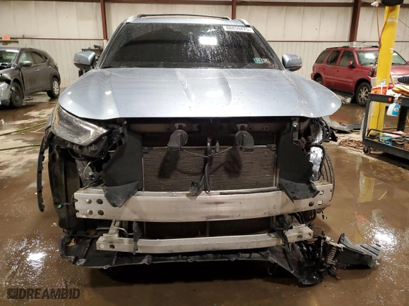 2022 Toyota Highlander XLE with VIN 5TDHZRBHXNS201361, listed as a Copart auction lot 88859475 with 45,942 mi miles and Salvage Title. Bid and sale history available at carsss.com. Image 5.