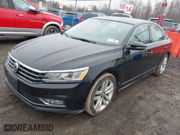 2017 Volkswagen Passat SE z VIN 1VWGT7A30HC031442, wystawiony jako IAAI lot #42008142 z przebiegiem 171 069 mil mil oraz . Historia ofert i sprzedaży dostępna na DreamBid. Obrazek 20.