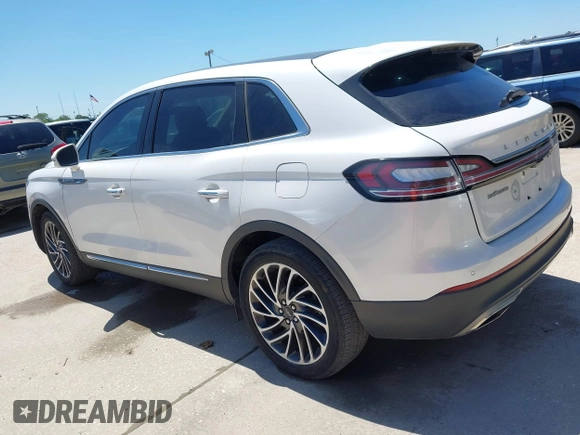 2019 Lincoln Nautilus Reserve z VIN 2LMPJ6L96KBL12639, wystawiony jako IAAI lot #42081118 z przebiegiem 23 741 mil mil oraz . Historia ofert i sprzedaży dostępna na DreamBid. Obrazek 14.