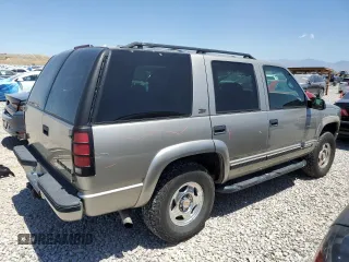 2000 Chevrolet Tahoe Z71 с VIN 1GNEK13R3YR116047, выставлен на аукционе Copart как лот 60037735 с пробегом 174 428 миль миль и Списание • Salvage title. История ставок и продаж доступна на DreamBid. Изображение 3.
