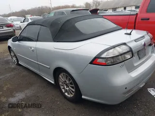 2008 Saab 9-3 with VIN YS3FB79Y586008943, listed as a IAAI auction lot 41772083 with 117,697 mi miles. Bid and sale history available at carsss.com. Image 3.