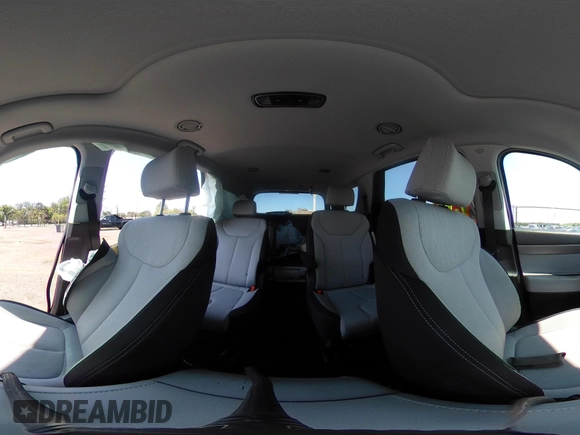 2022 Hyundai Palisade SEL with VIN KM8R24HE8NU439161, listed as a IAAI auction lot 42401797 with 86,436 mi miles and . Bid and sale history available at DreamBid. Image 18.