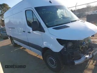 2020 Mercedes-Benz Sprinter Cargo with VIN W1W4ECHY6LT036958, listed as a IAAI auction lot 41502902 with 196,218 mi miles. Bid and sale history available at carsss.com. Image 1.