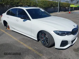 2022 BMW 3 Series M340i with VIN 3MW5U7J01N8C40721, listed as a IAAI auction lot 41651842 with 31,756 mi miles. Bid and sale history available at carsss.com. Image 1.