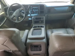2003 Chevrolet Suburban LT with VIN 1GNFK16Z73J210407, listed as a Copart auction lot 62556615 with 231,529 mi miles and Salvage title. Bid and sale history available at DreamBid. Image 8.