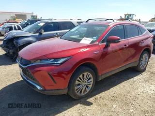 2021 Toyota Venza LE with VIN JTEAAAAH7MJ010144, listed as a IAAI auction lot 41807941 with 19,724 mi miles and . Bid and sale history available at carsss.com. Image 17.