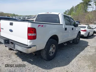 2006 Ford F-150 XLT with VIN 1FTRW12W56KA65159, listed as a IAAI auction lot 41913062 with 271,996 mi miles. Bid and sale history available at carsss.com. Image 4.