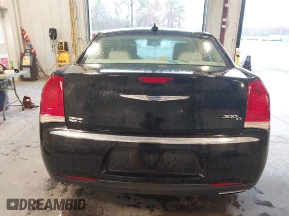2015 Chrysler 300 300C with VIN 2C3CCAEG6FH779641, listed as a IAAI auction lot 41971178 with 158,354 mi miles. Bid and sale history available at carsss.com. Image 16.